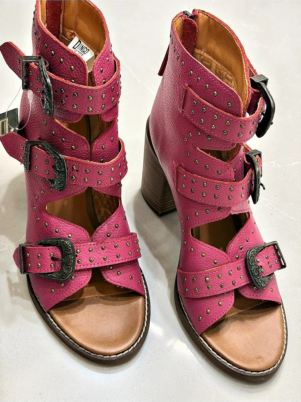 NWT Dingo Ziggy Fuchsia Pink Studded Leather Western Sandal Booties Size 8M